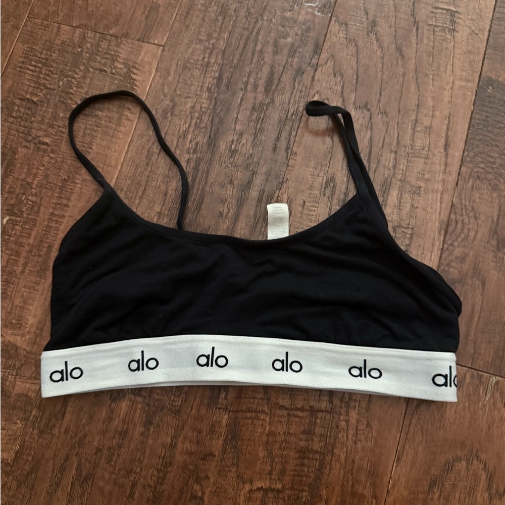 ALO Yoga Black and White Sports Bra